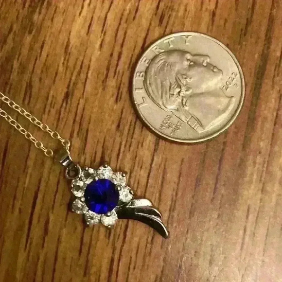 Sapphire/Diamond Style Angel Wing Necklace J5 - Picture 3 of 6